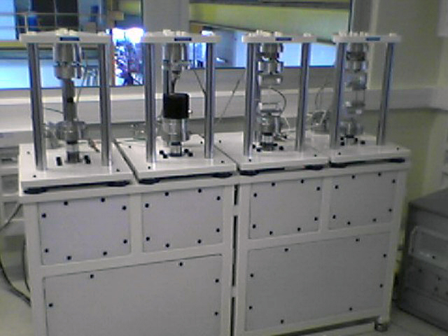 BIOMEDICAL – PROSTHESIS TEST BENCH - Servo hydraulics - Quiri - 2